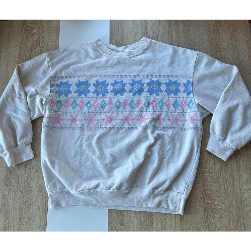 Vintage Women's Y2K Snowflake Crew Neck Sweatshirt Size XL